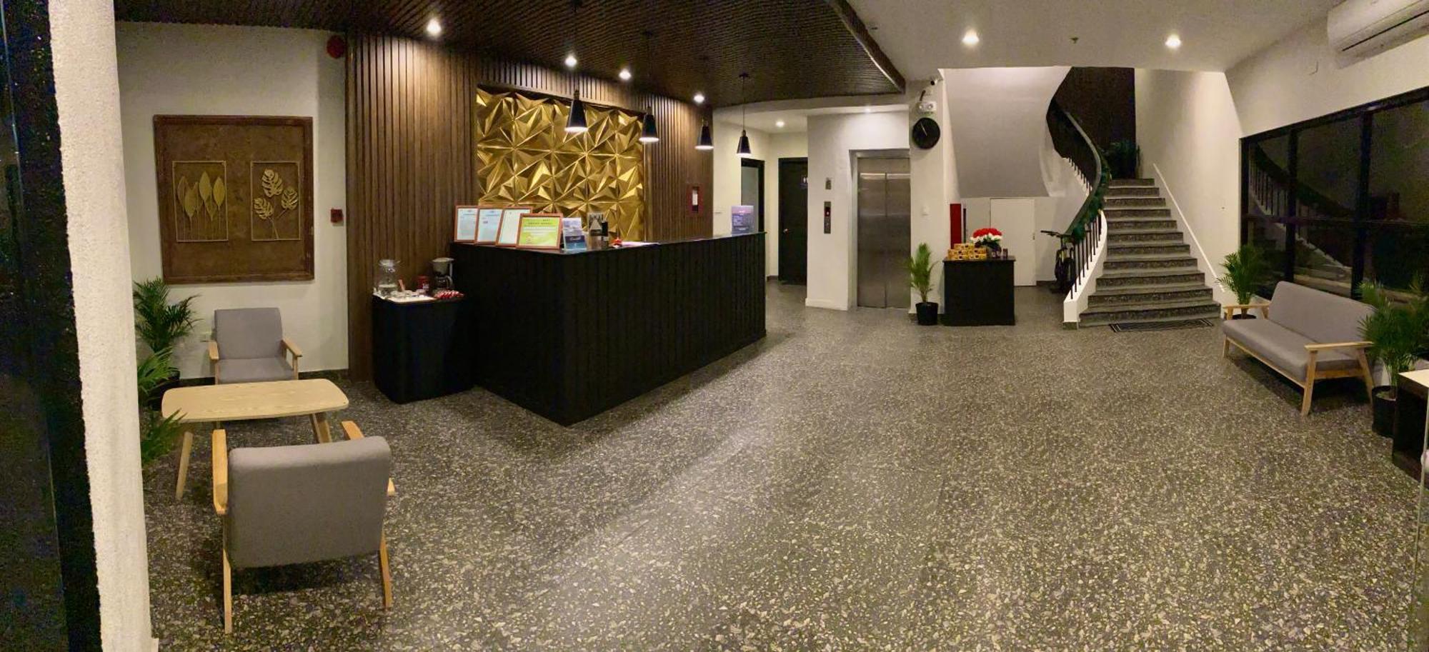 רוקסס סיטי Rudolfo Suites מראה חיצוני תמונה