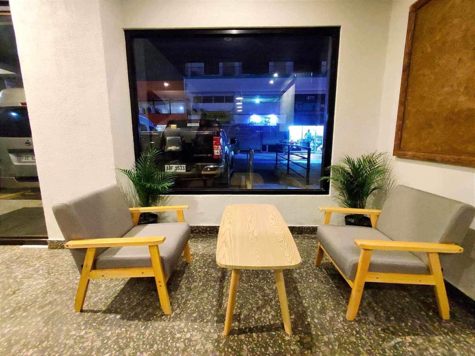רוקסס סיטי Rudolfo Suites מראה חיצוני תמונה